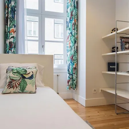 דירה Downtown Cosy Wonder By Lovelystay