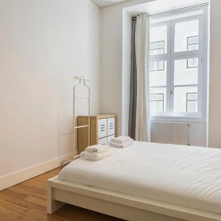 Daire Downtown Cosy Wonder By Lovelystay *