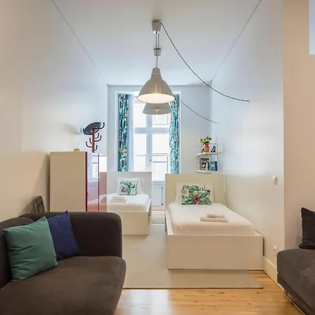 Elegant 2Bdr Flat In Historic Baixa By Lovelystay *