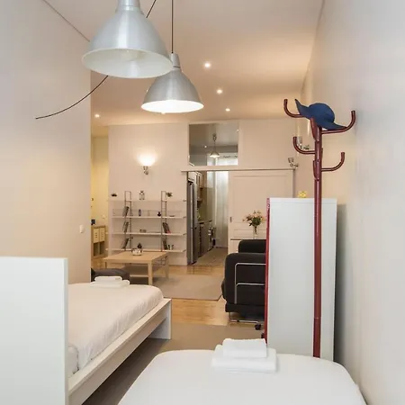 דירה Downtown Cosy Wonder By Lovelystay